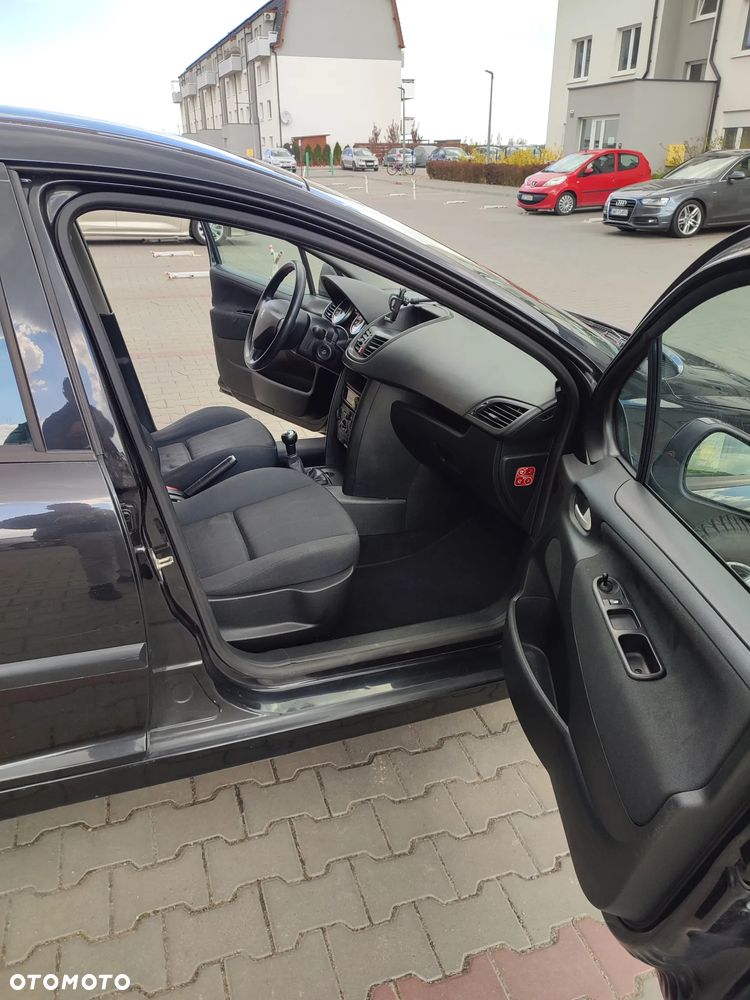 Peugeot 207 1.4 - 3