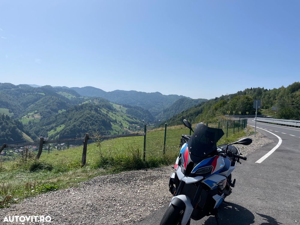 BMW M 1000XR - 17
