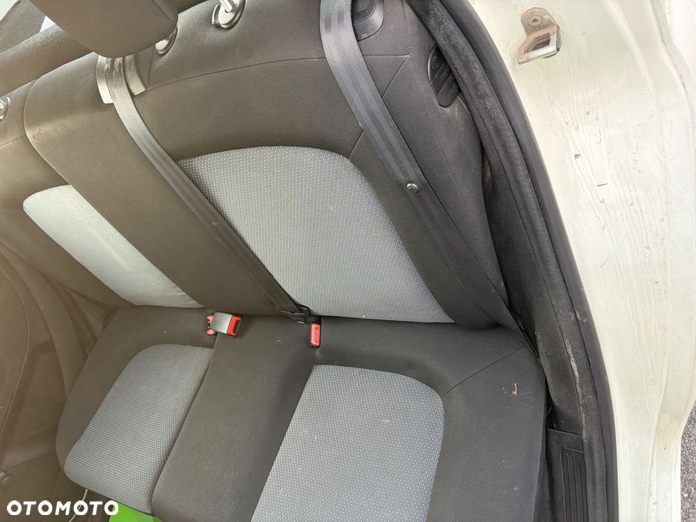 Fiat Punto - 15