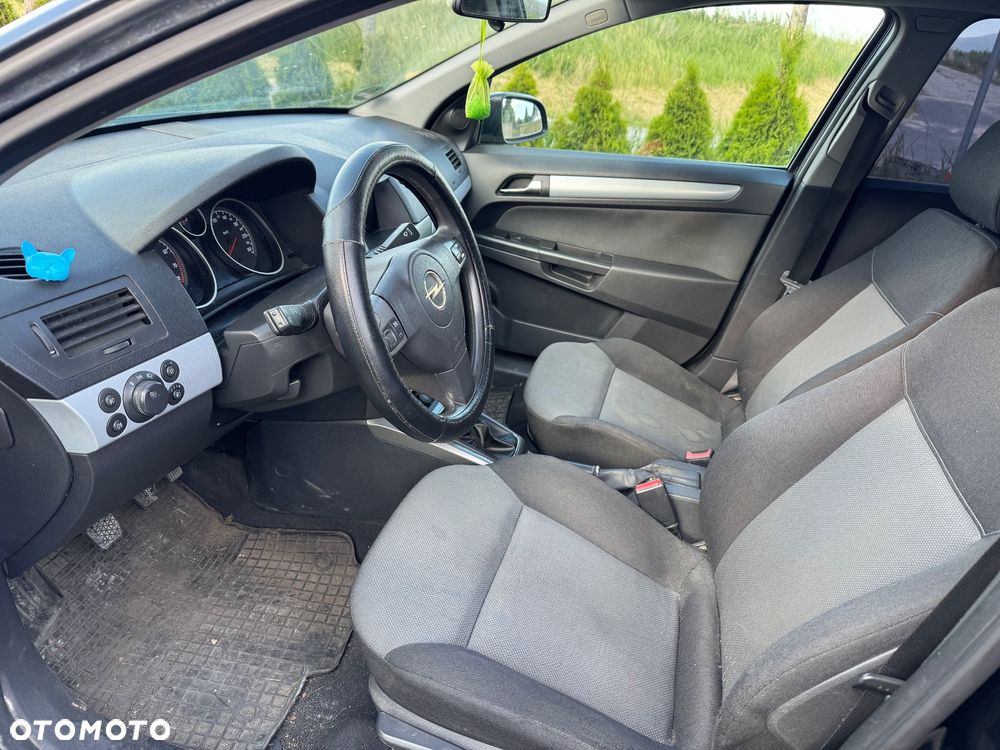 Opel Astra 1.6 - 5