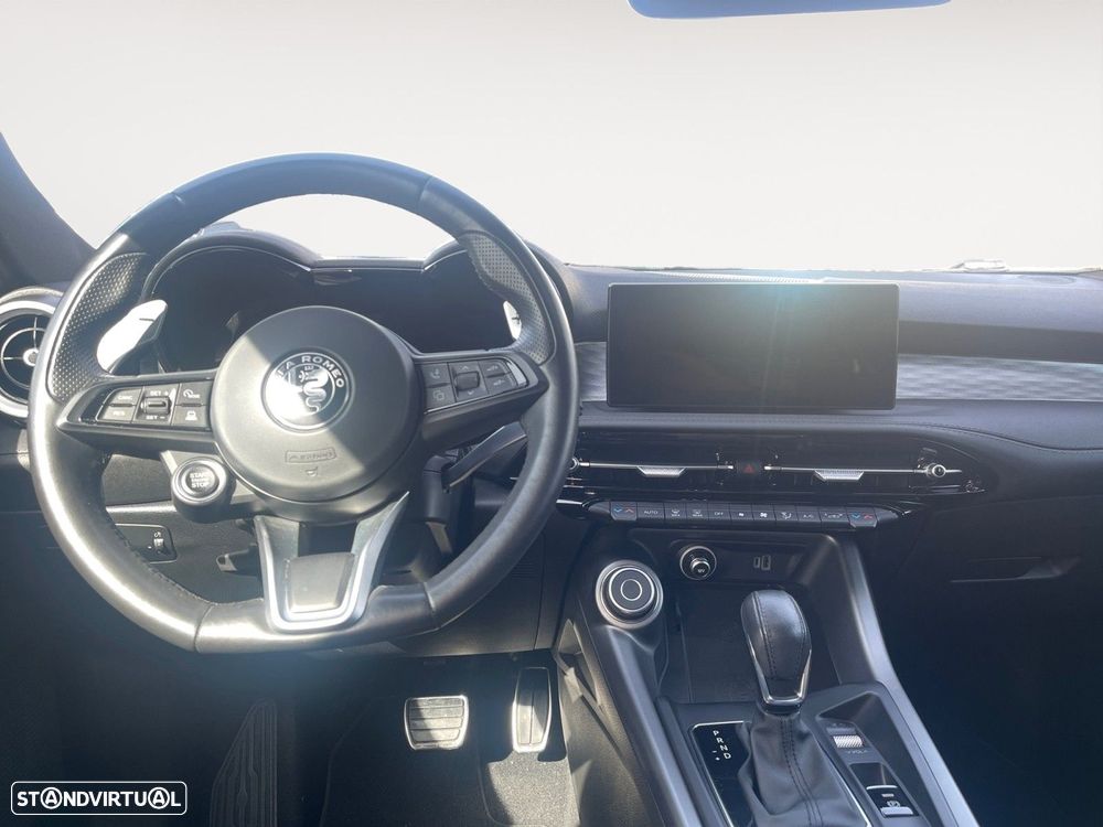 Alfa Romeo Tonale 1.5 Hybrid Edizione Speciale - 10