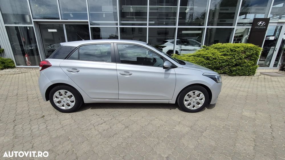 Hyundai i20 1.25 84CP M/T Comfort - 3