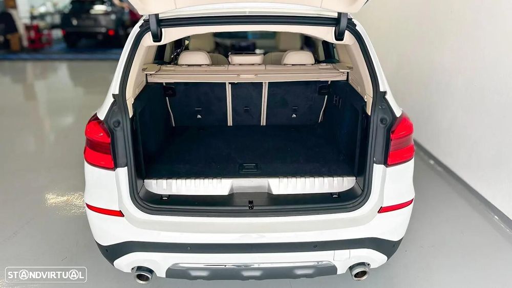 BMW X3 30 e xDrive Line Luxury - 13