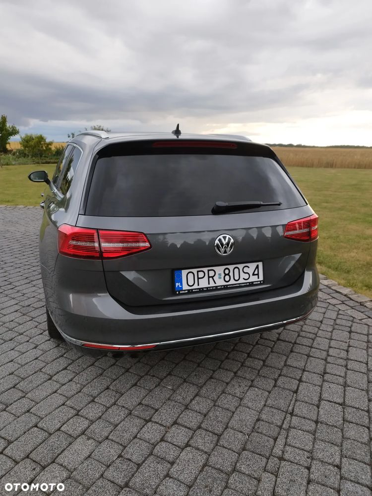 Volkswagen Passat 2.0 TDI SCR 4Mot DSG Highline - 23