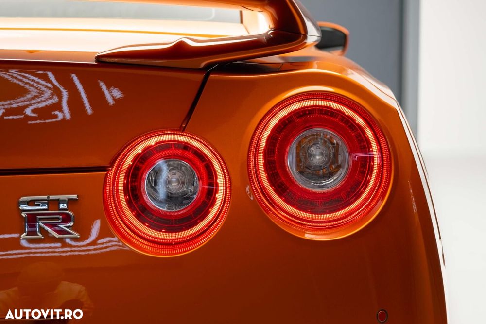 Nissan GT-R - 37