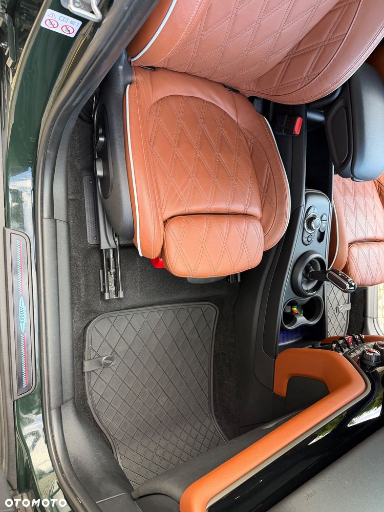MINI John Cooper Works - 15