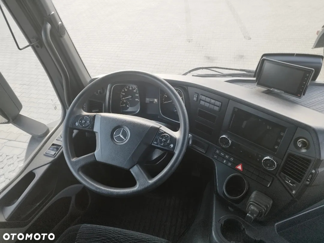 Mercedes-Benz Antos - 20