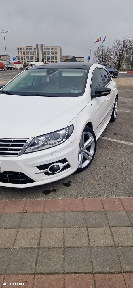 Volkswagen Passat CC - 1