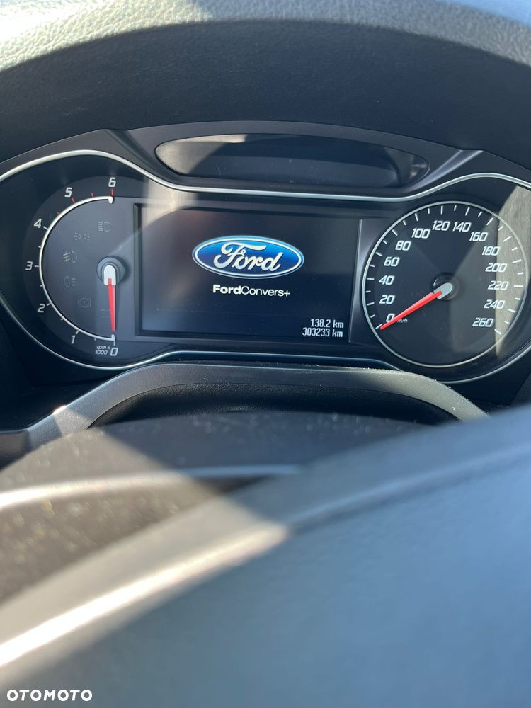 Ford S-Max 2.0 TDCi DPF Titanium - 8