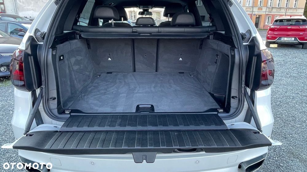 BMW X5 xDrive25d - 14