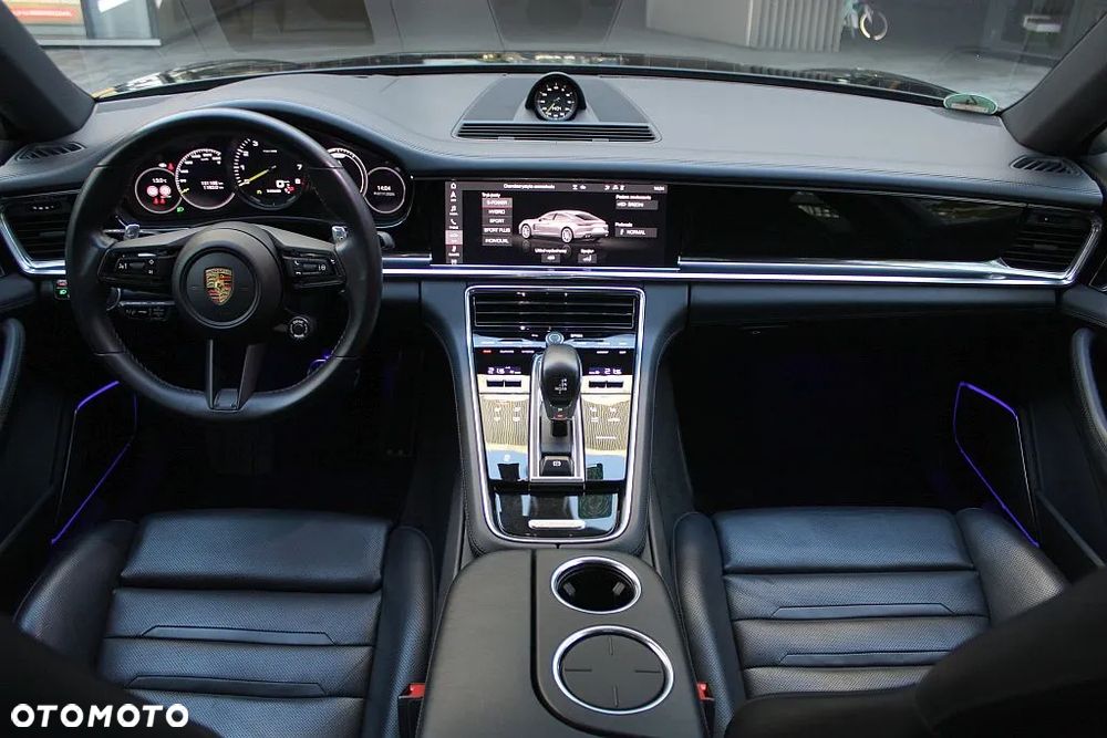 Porsche Panamera 4S E-Hybrid - 16