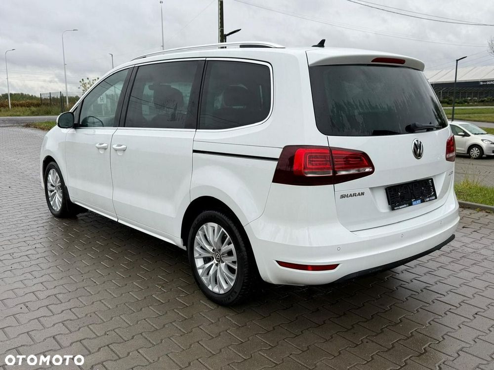Volkswagen Sharan 2.0 TDI (BlueMotion Technology) Highline - 3