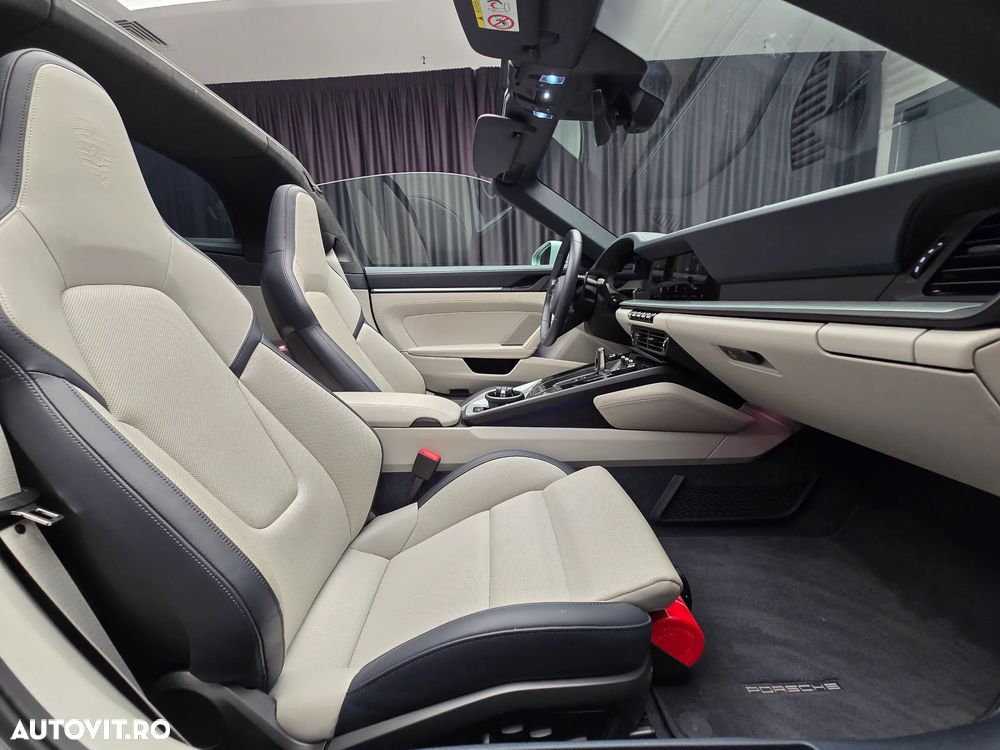 Porsche 992 - 22