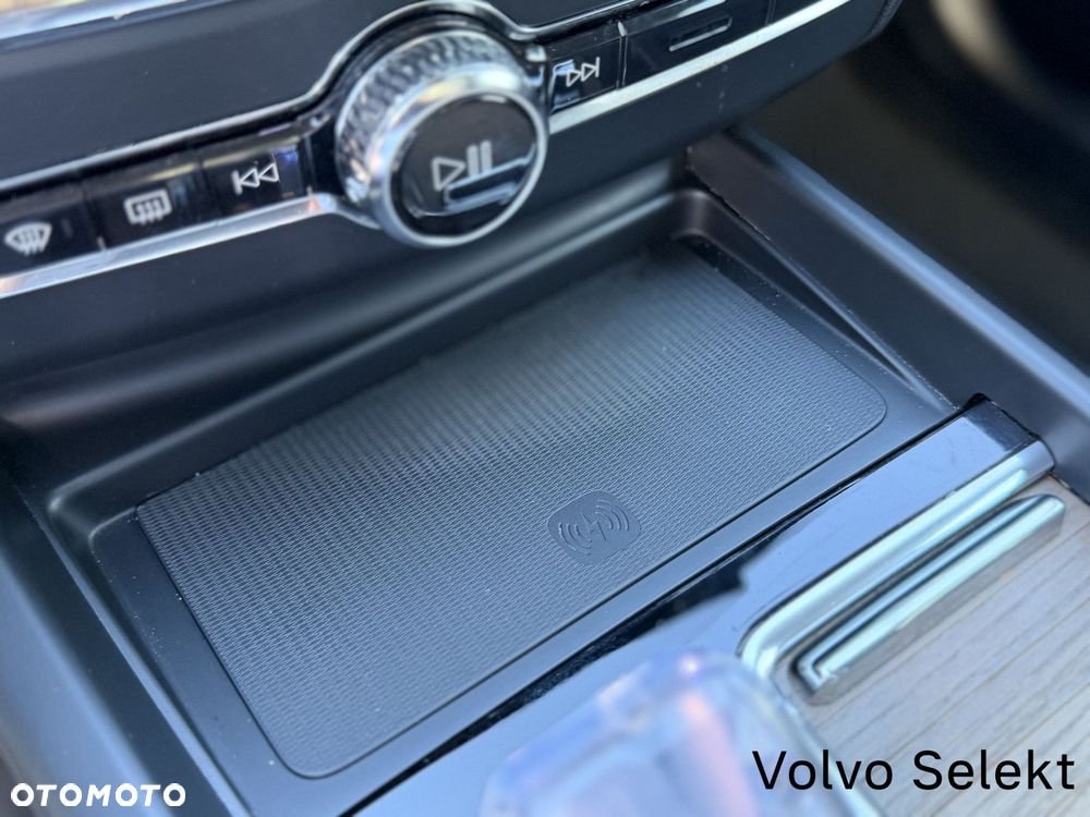 Volvo XC 60 - 21