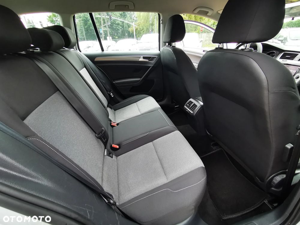 Volkswagen Golf 1.6 BlueTDI DSG Comfortline - 14