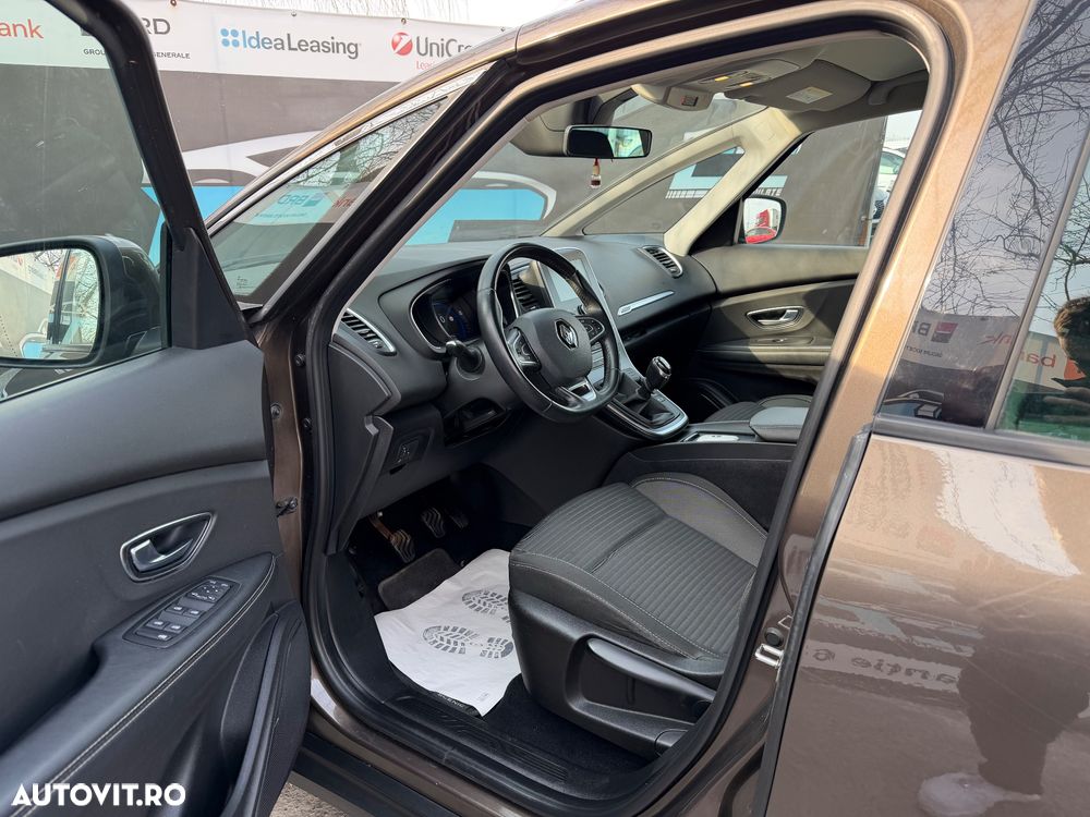 Renault Grand Scenic TCe 140 GPF BUSINESS EDITION - 13