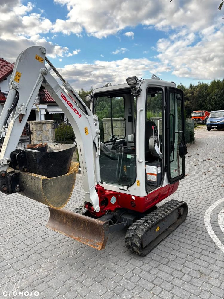 Takeuchi Tb216 - 1