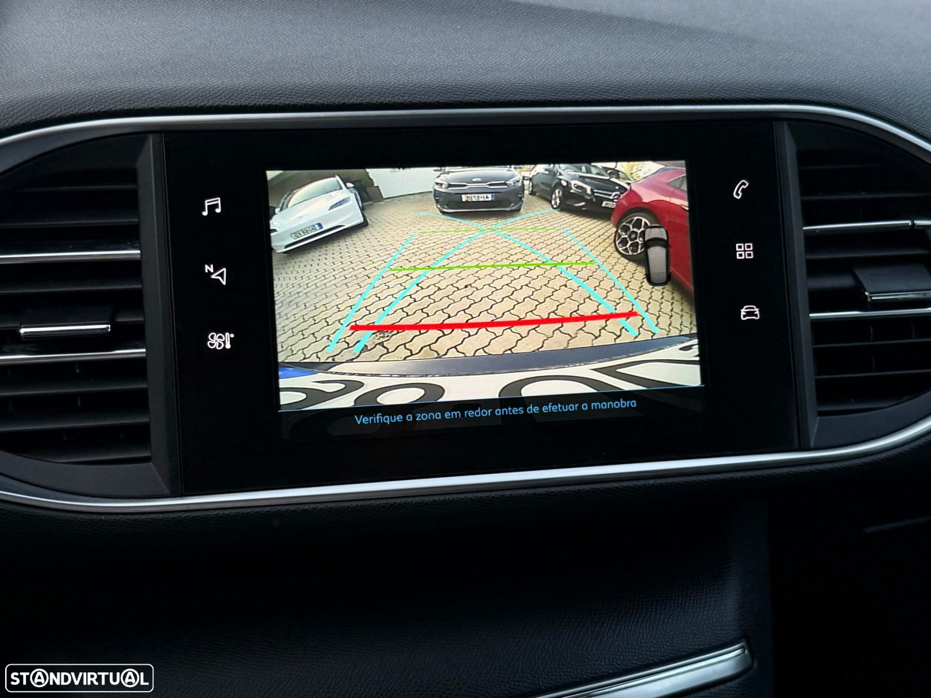Peugeot 308 1.5 BlueHDi Allure - 11