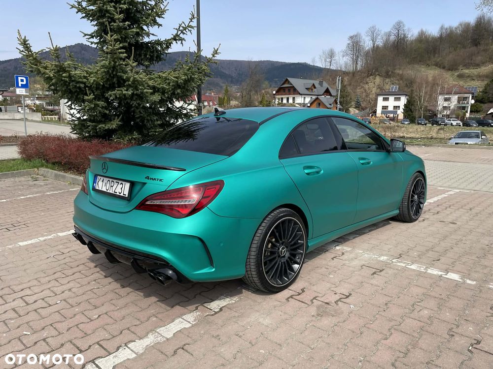 Mercedes-Benz CLA 250 4Matic 7G-DCT Sport - 11