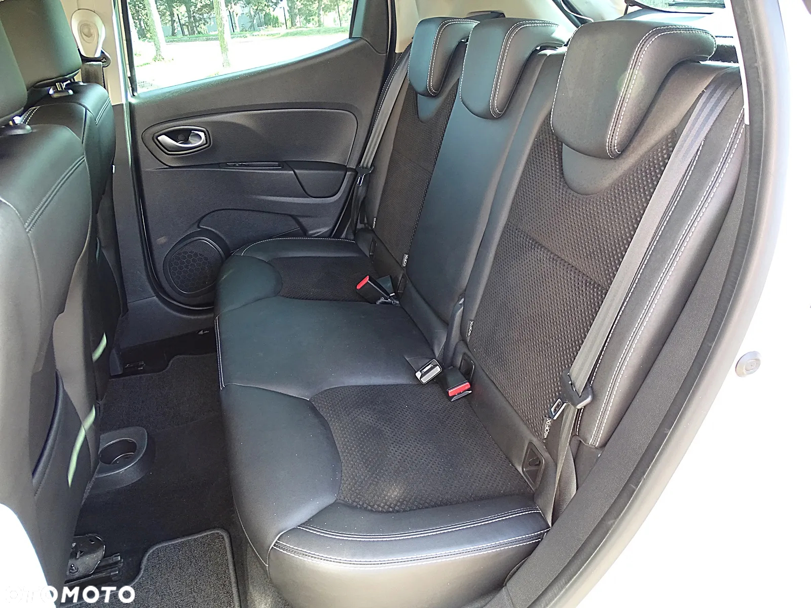 Renault Clio 1.5 dCi Energy Alize - 32