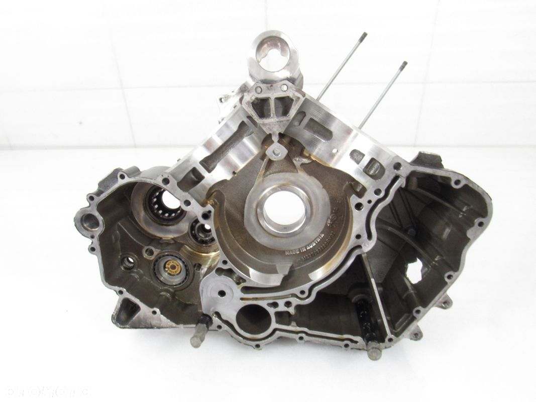 Karter / blok lewy KTM RC8 1190, 11r RC 8 - 4