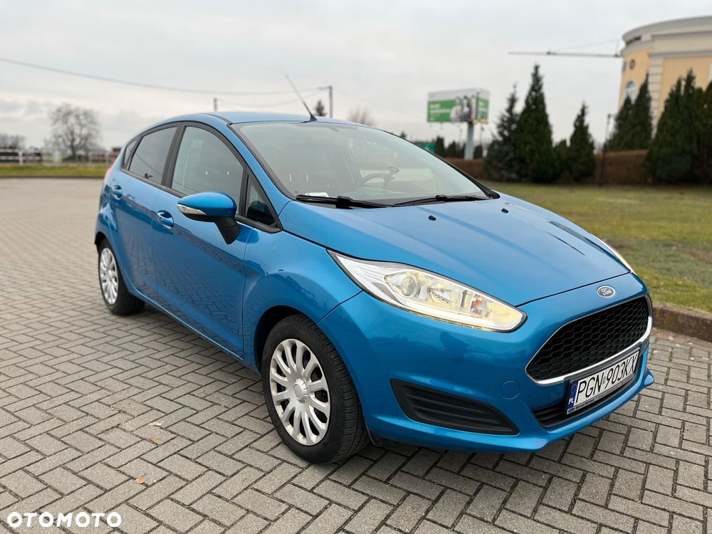 Ford Fiesta 1.25 Ambiente - 2