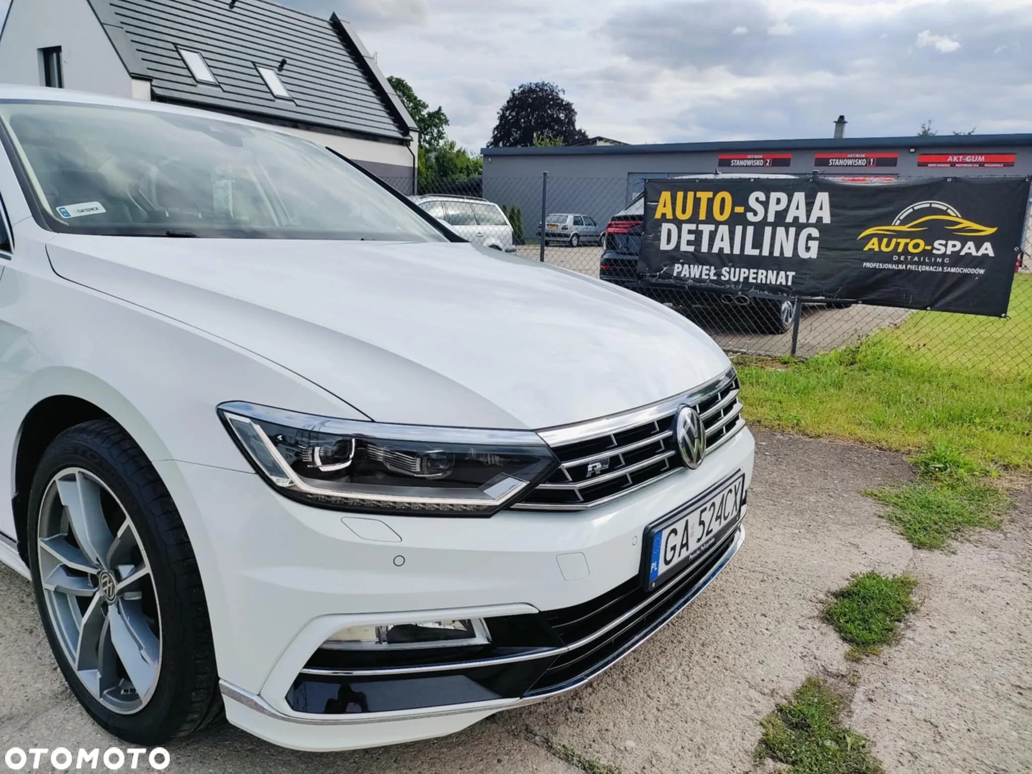 Volkswagen Passat 1.8 TSI BMT Highline - 16