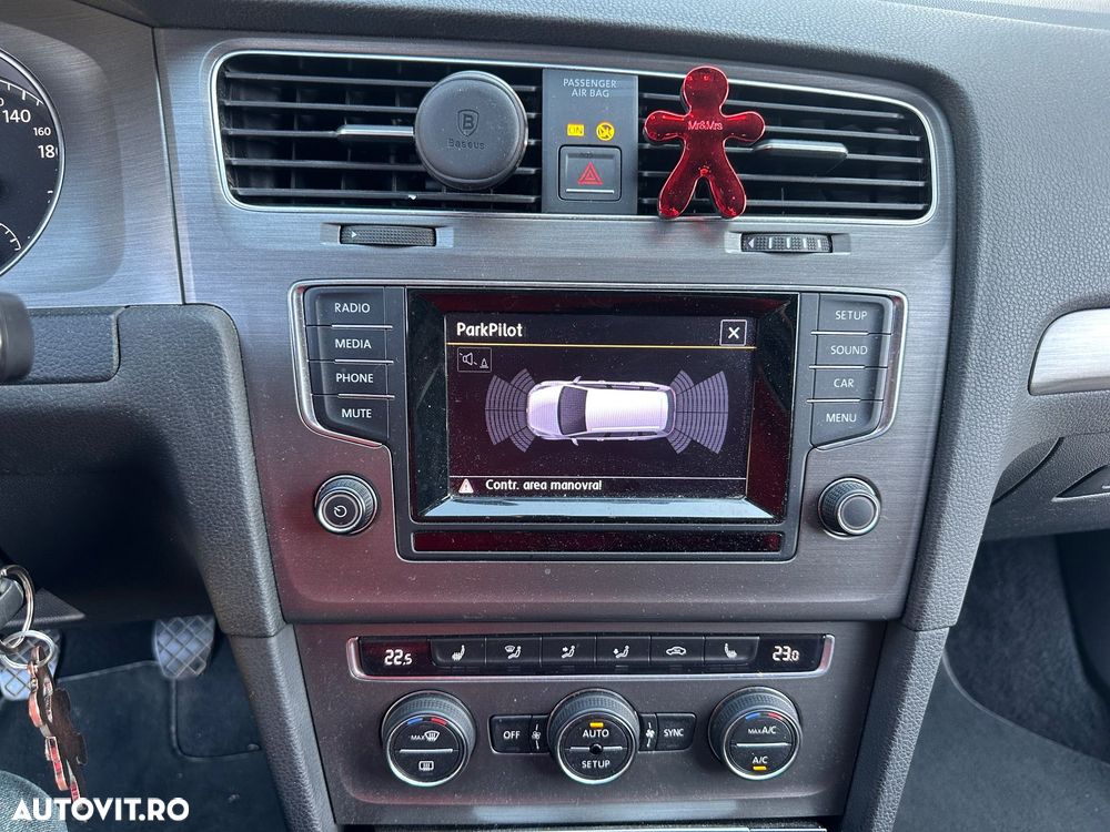Volkswagen Golf Sportsvan - 13