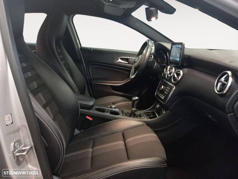 Mercedes-Benz A 180 Limousine - 13