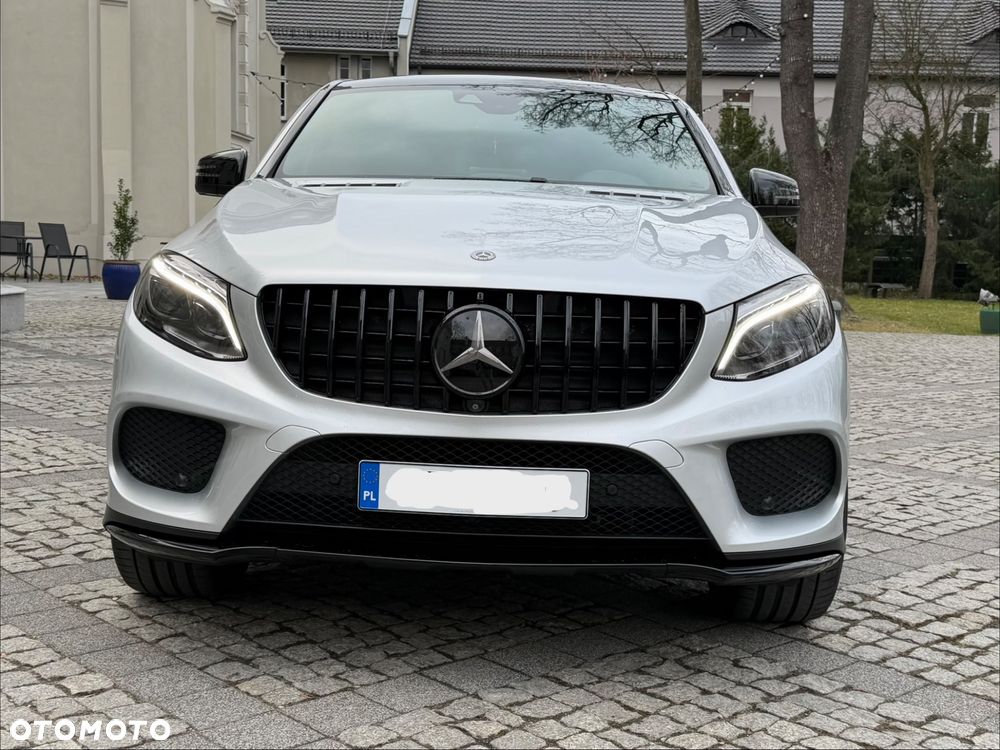 Mercedes-Benz GLE 350 d 4Matic 9G-TRONIC AMG Line - 3