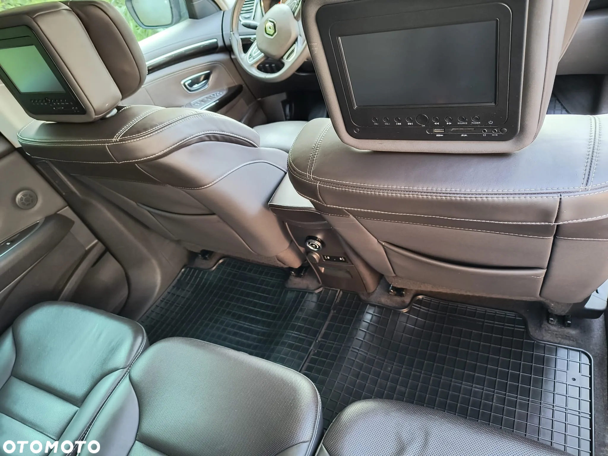 Renault Espace 1.6 TCE Initiale Paris EDC 7os - 19