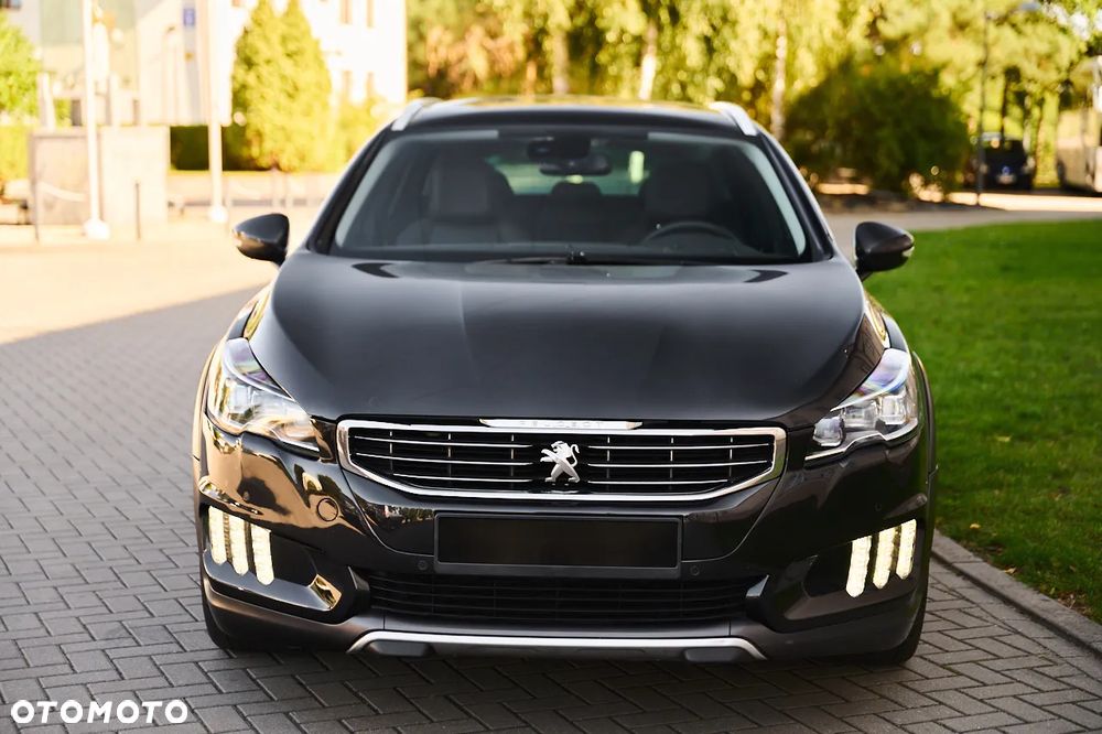 Peugeot 508 RXH Hybrid4 - 4