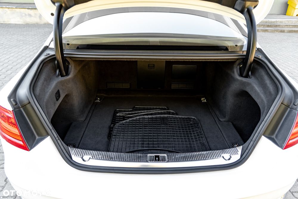 Audi A8 4.2 TDI Quattro - 39