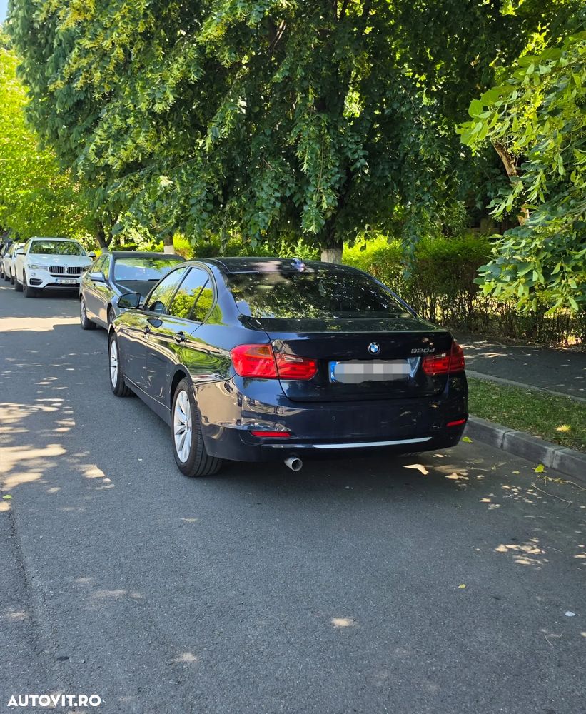 BMW Seria 3 320d Aut. - 6