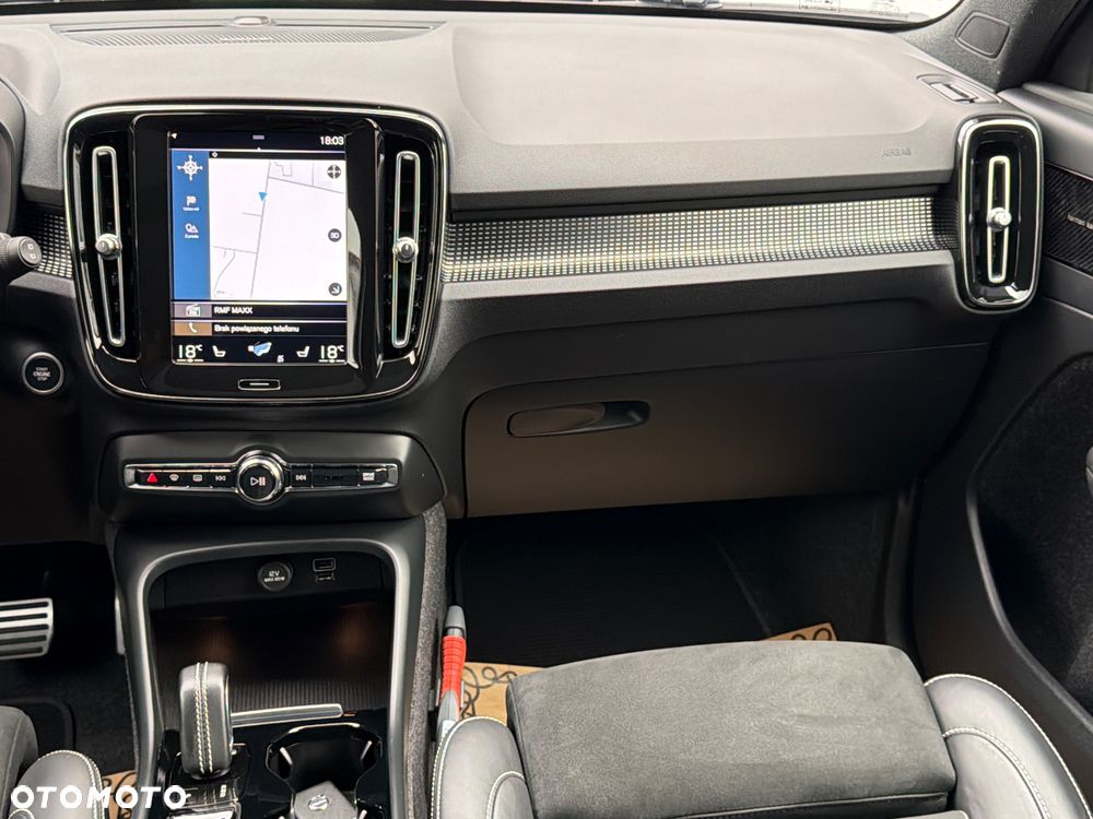 Volvo XC 40 T3 Geartronic RDesign - 14