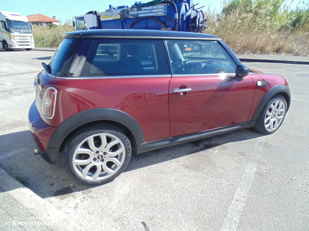 MINI 3 Portas Cooper D - 8