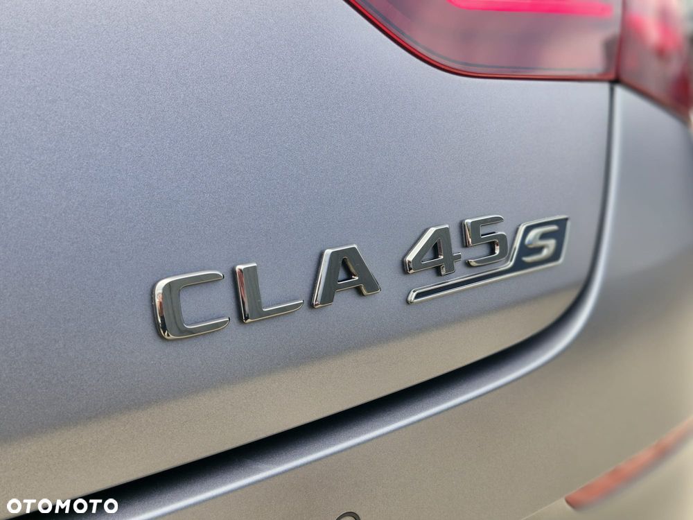 Mercedes-Benz CLA AMG 45 S 4-Matic+ 8G-DCT - 40