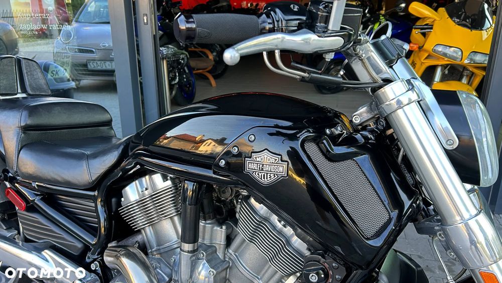Harley-Davidson V-Rod Muscle - 23
