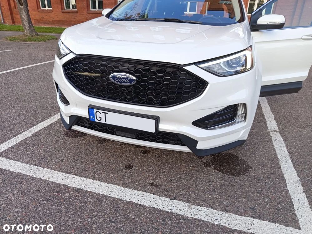 Ford Edge - 5