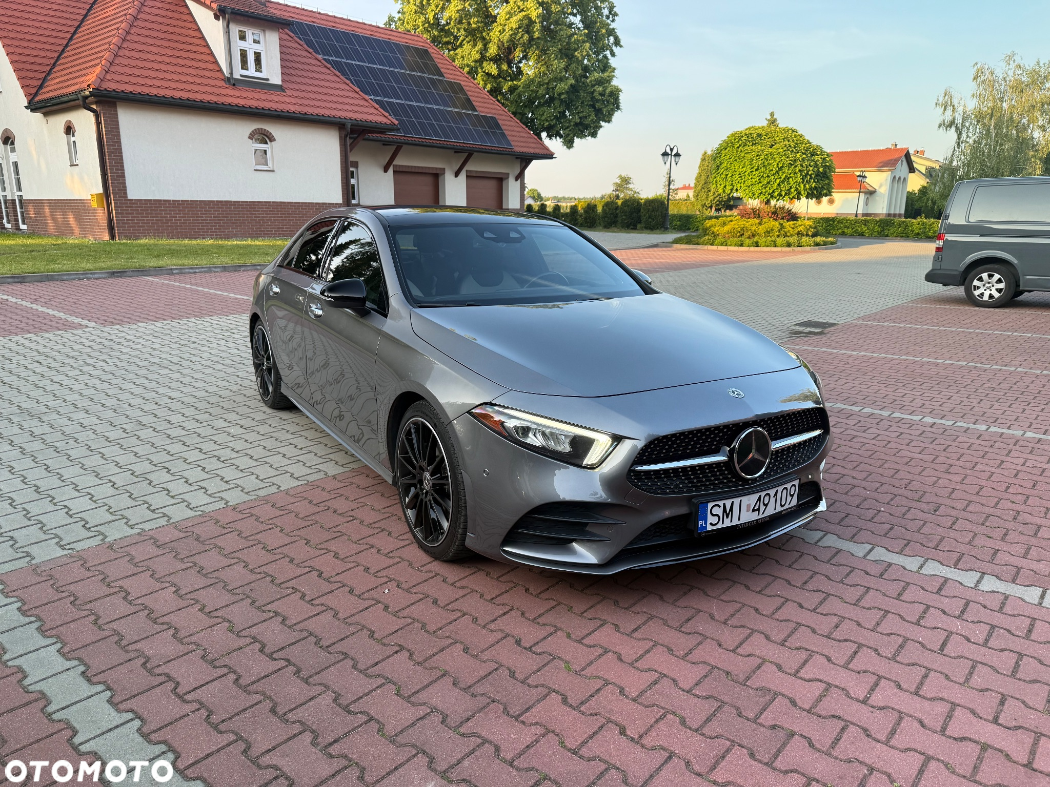 Mercedes-Benz Klasa A 220 AMG Line 7G-DCT - 23