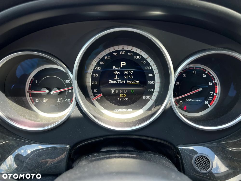 Mercedes-Benz CLS - 21