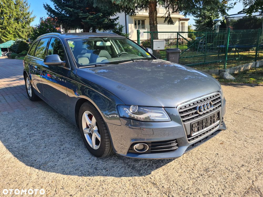 Audi A4 Avant - 6