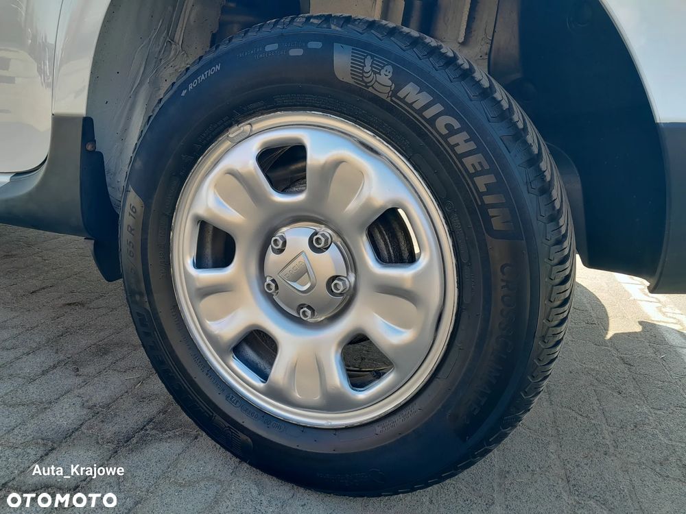 Dacia Duster 1.6 SL Garmin - 26