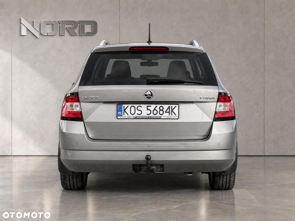 Skoda Fabia 1.2 TSI DSG Style - 8