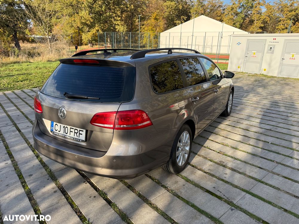 Volkswagen Passat 2011 photo 5