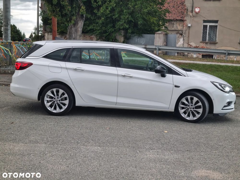 Opel Astra 1.6 BiTurbo D (CDTI) Start/Stop Innovation - 5