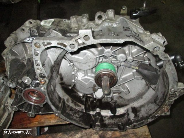 Caixa Velocidades P30616141 VOLVO S40 2001 1,9DCI DIESEL 5V VOLVO V40 2002 1.9D 115CV 5P CINZA DIESEL 5V - 2
