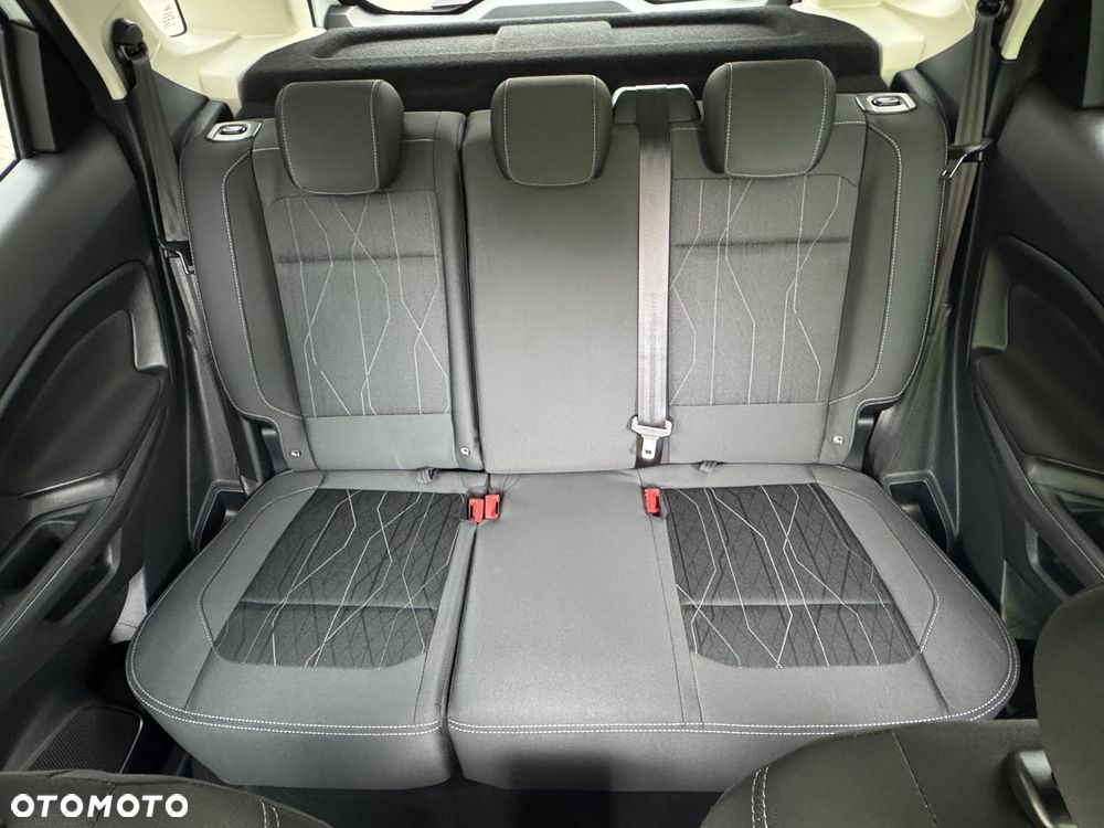 Ford EcoSport - 13