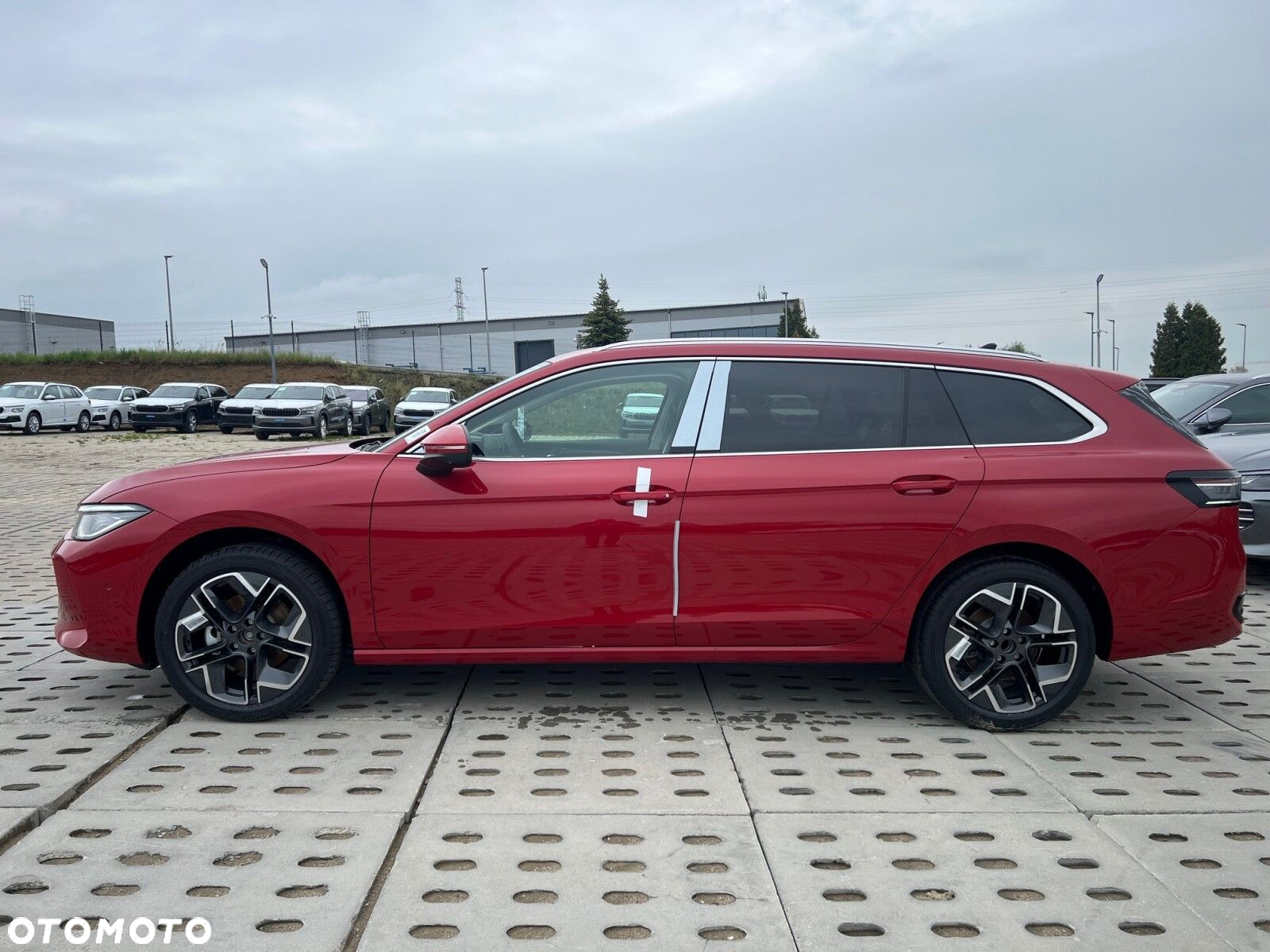 Volkswagen Passat - 5