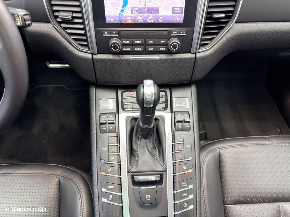 Porsche Macan PDK - 25